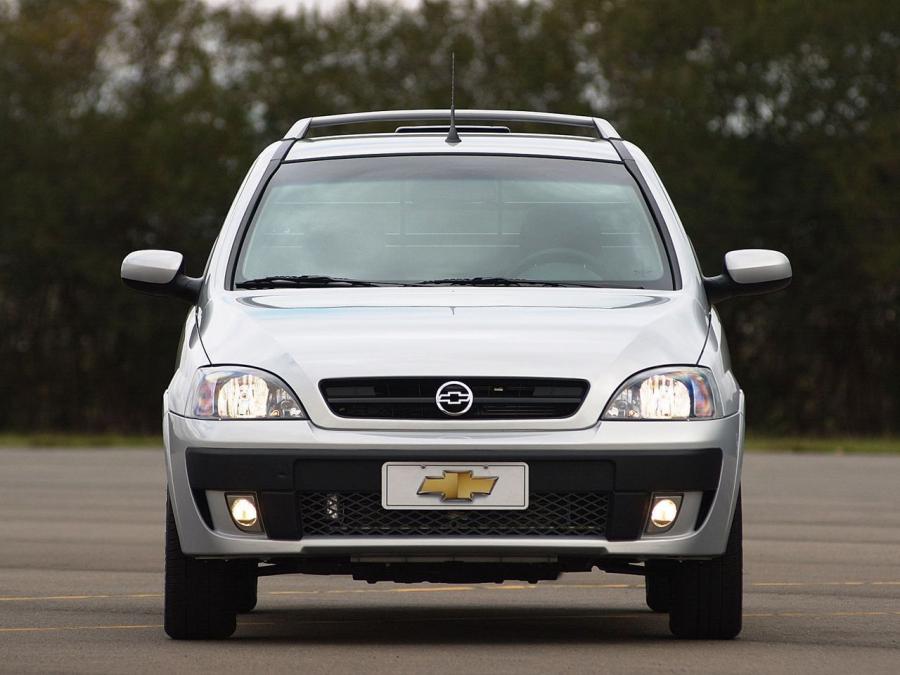  Chevrolet Montana Sport 2003 года  (фото 5 из 16)